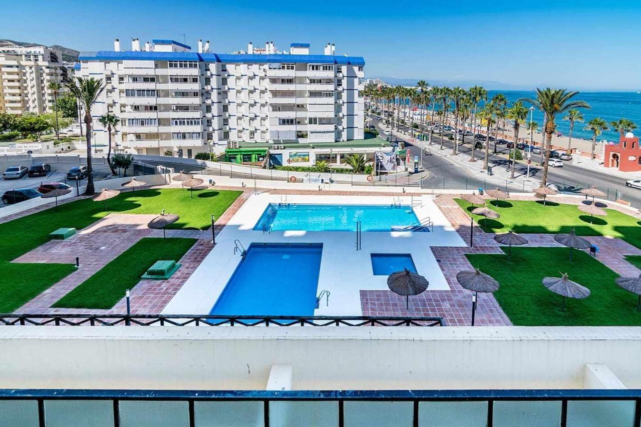 Loft In Front Of The Sea Benalmadena Apartment Exterior photo