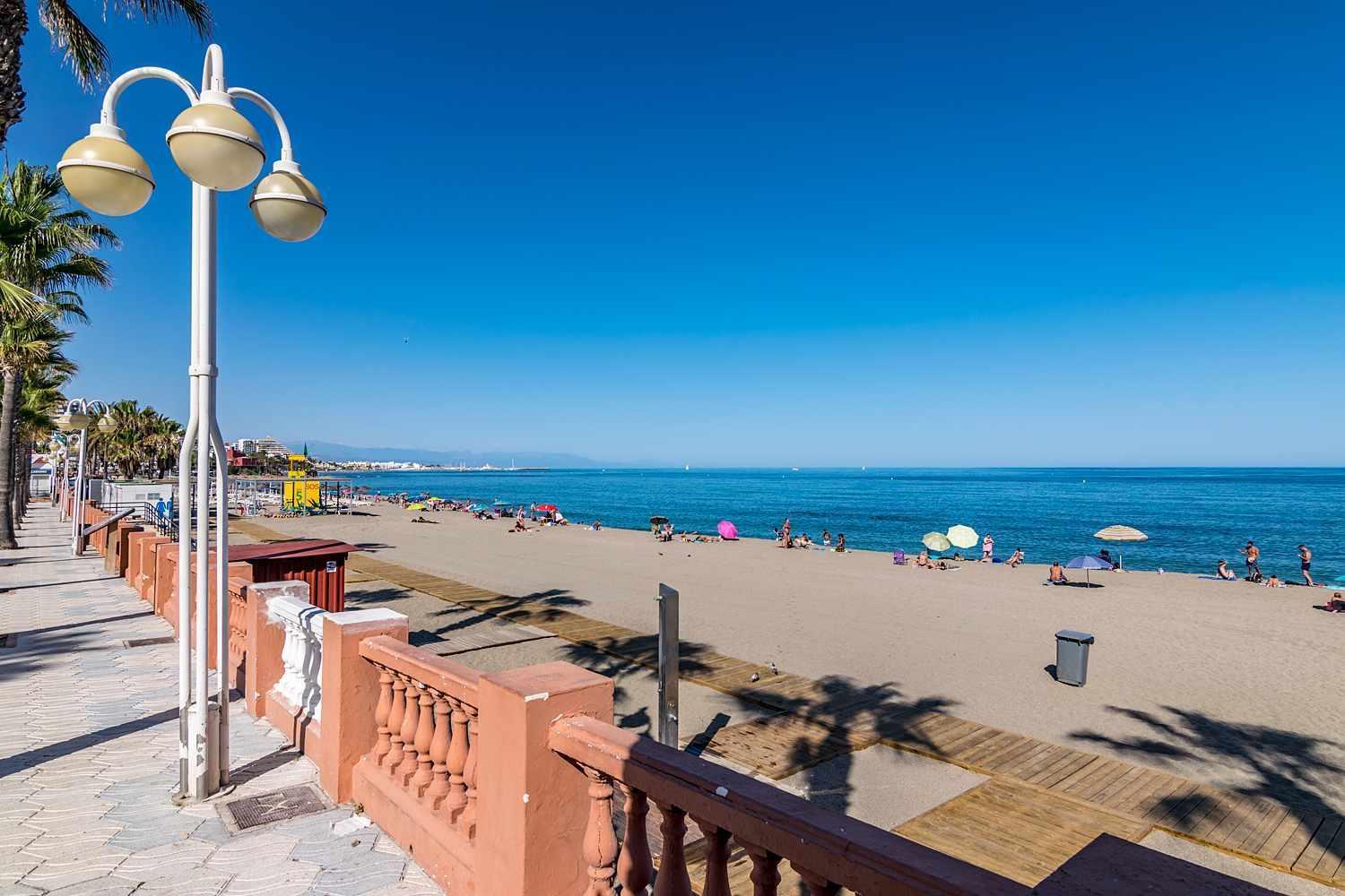 Loft In Front Of The Sea Benalmadena Apartment Exterior photo